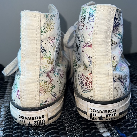 Converse - Picture 3 of 8